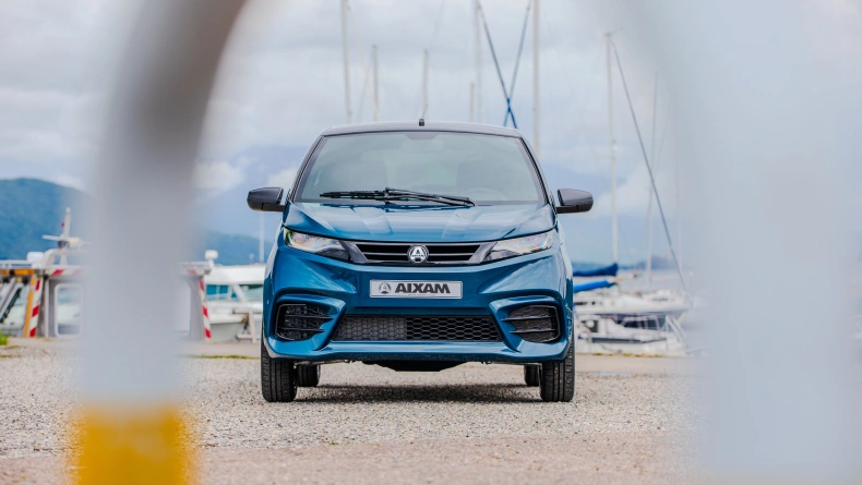 Brommobielen AIXAM Coup&eacute; aa Photo 2.jpg