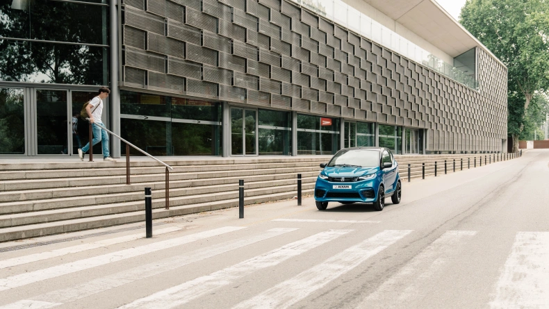 Brommobielen AIXAM e City aa Photo 2.jpg