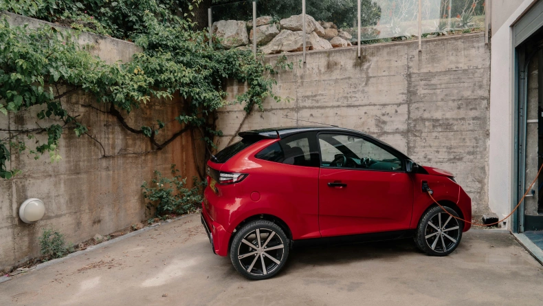 Brommobielen AIXAM e Coup&eacute; 1.jpg