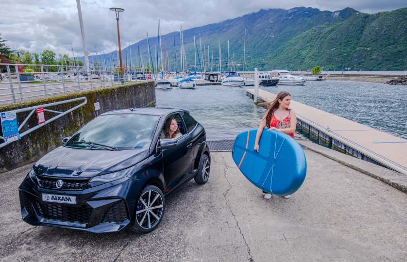 Brommobielen AIXAM Coup&eacute; CUTGTI_SITU_BLK_JPG (2).jpg