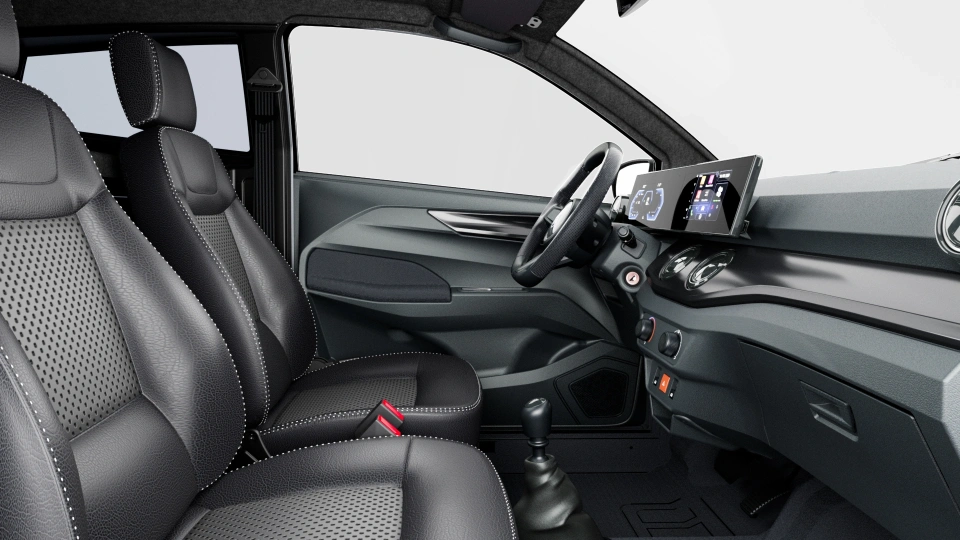Brommobielen AIXAM Coup&eacute; Interieur SPORT Thermique V1 - parement Noir laque.jpg