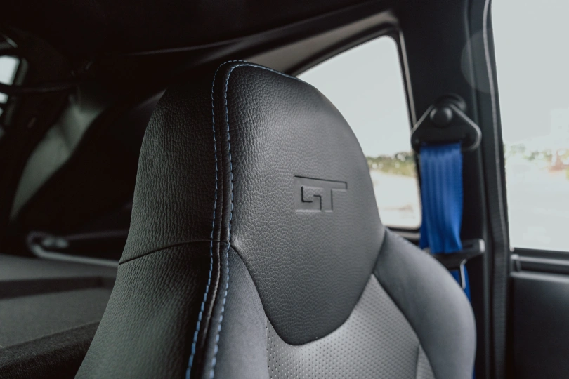 Brommobielen AIXAM e Coup&eacute; SITU_ECOUPGT_RED_PNG (48).jpg