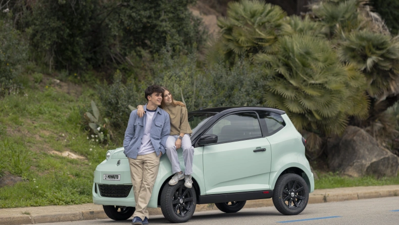 Voiture sans permis AIXAM e Minauto EBS06264 - Vert.jpg